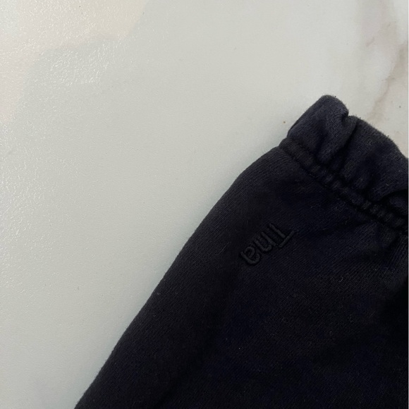 TNA Cozy Fleece Mini Sweatshorts - Picture 4 of 6